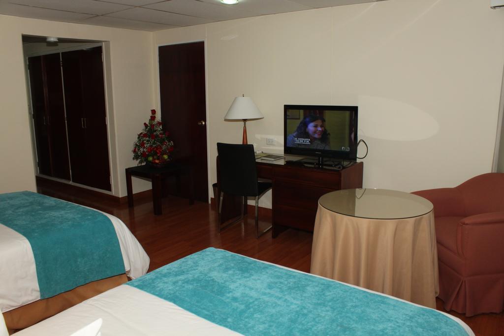Hotel Hunza Y Centro De Convenciones Tunja Habitación foto